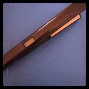 Authentic Chi flat iron